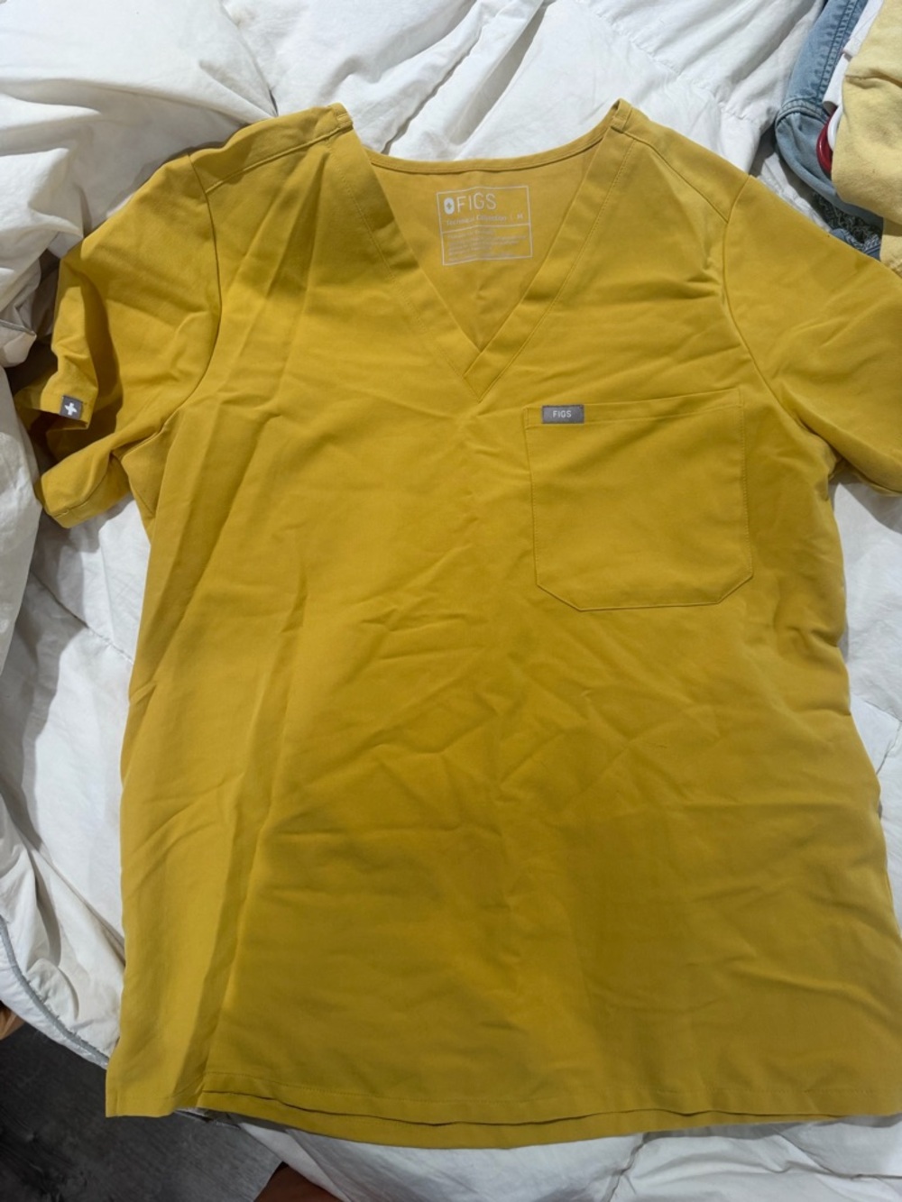 FIGS gold. - Picture 3 of 3